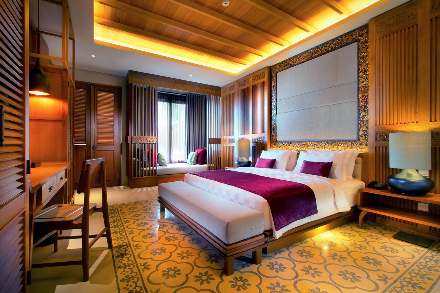 Swarga Bali Berawa 5*